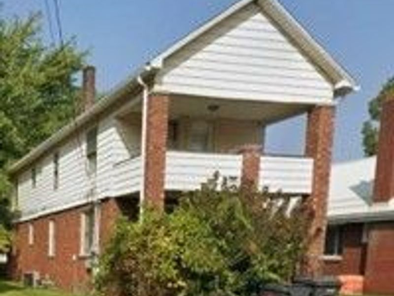 447 Buffalo Street , Conneaut, OH 44030 Photo 3