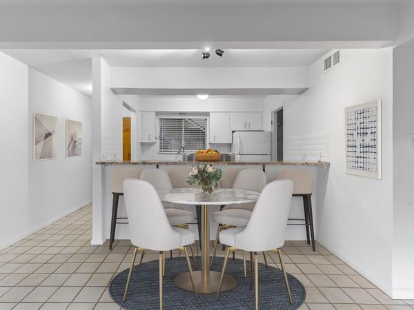 2208 Enfield RD, Unit 10500, Austin, TX 78703
