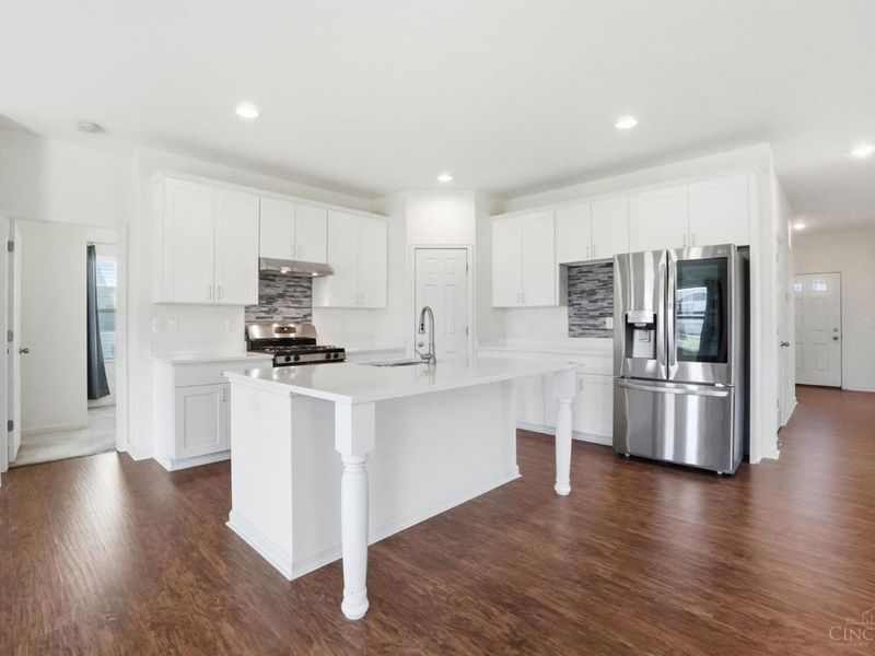 1236 Sinclair Drive, Maineville, OH 45039 Photo 8