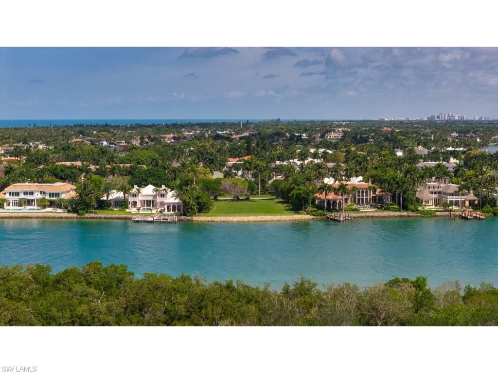 940 Admiralty Parade E, Naples, FL 34102 Photo