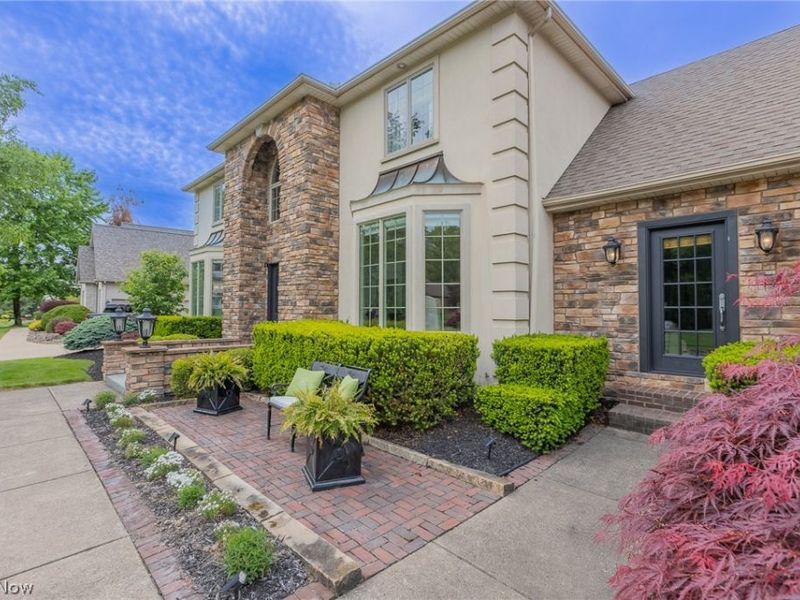 74 Oak Tree , Canfield, OH 44406 Photo 4