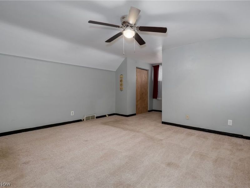 2912 Prange Drive , Cuyahoga Falls, OH 44223 Photo 14