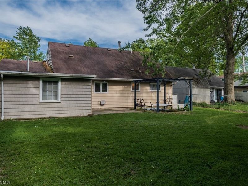 2912 Prange Drive , Cuyahoga Falls, OH 44223 Photo 19
