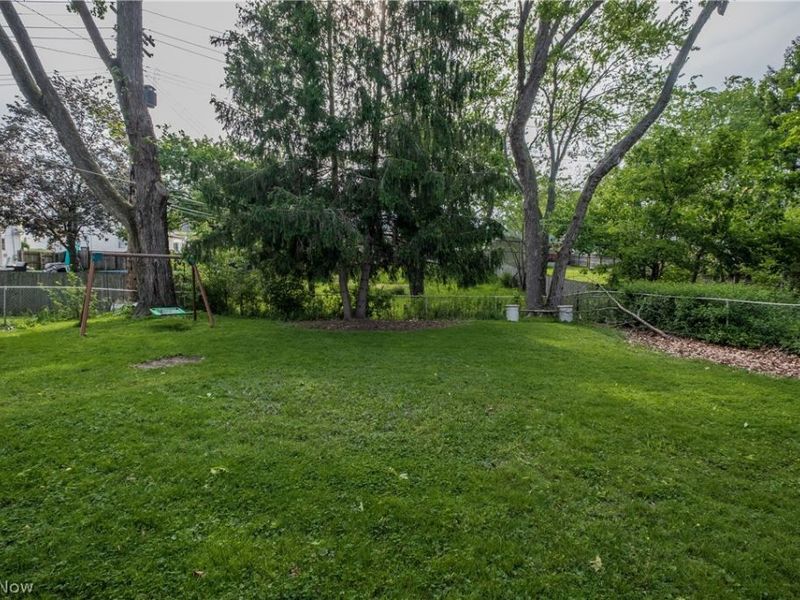 2912 Prange Drive , Cuyahoga Falls, OH 44223 Photo 24