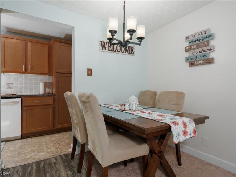 2912 Prange Drive , Cuyahoga Falls, OH 44223 Photo 7