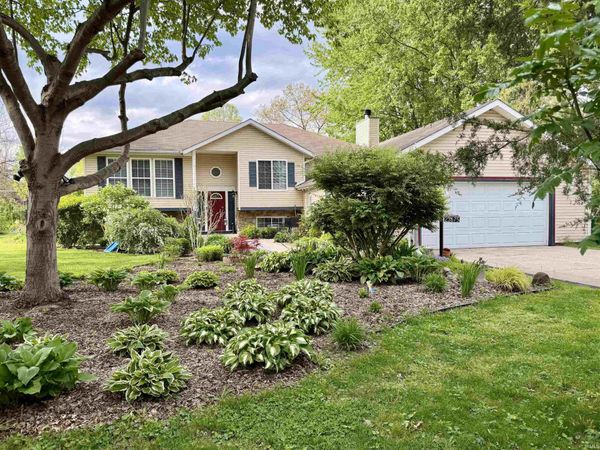 23675 Cole Street, Elkhart, IN 46516