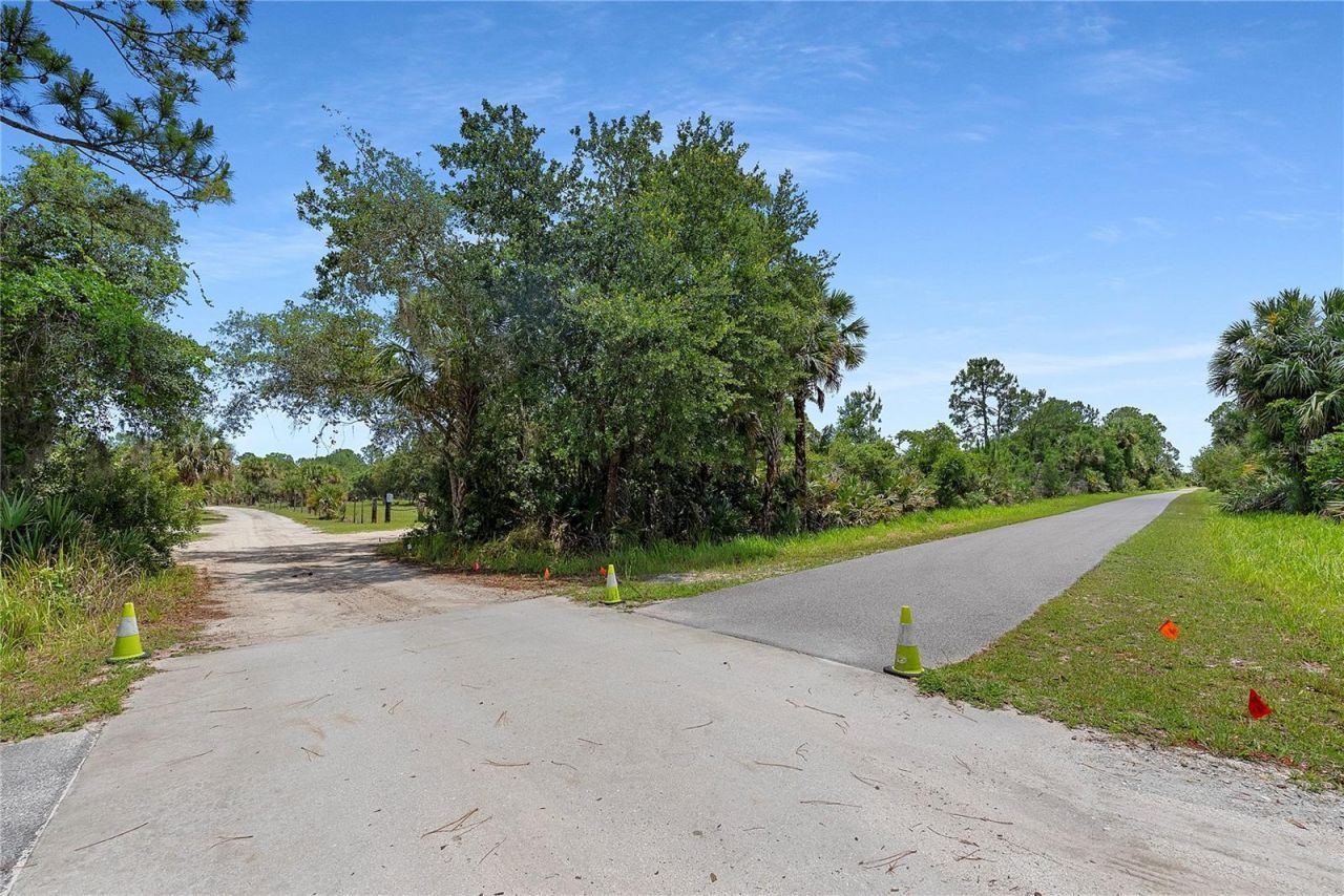 1851 Maytown Road, Oak Hill, FL 32759 Photo