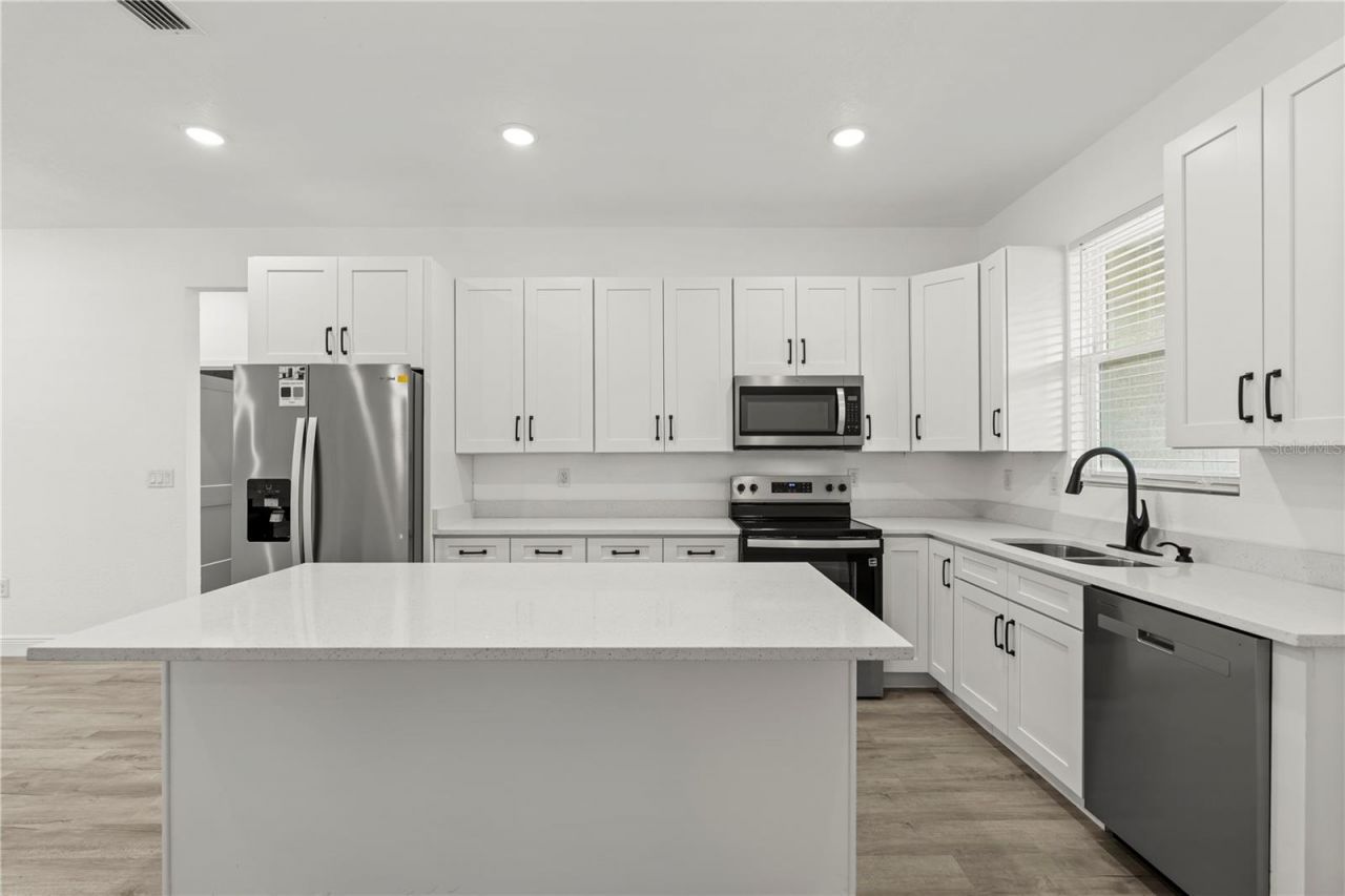 2451 W 18th Street, Sanford, FL 32771 Photo