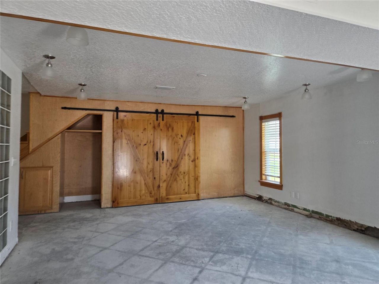 1416 49th Avenue Ne, Saint Petersburg, FL 33703 Photo