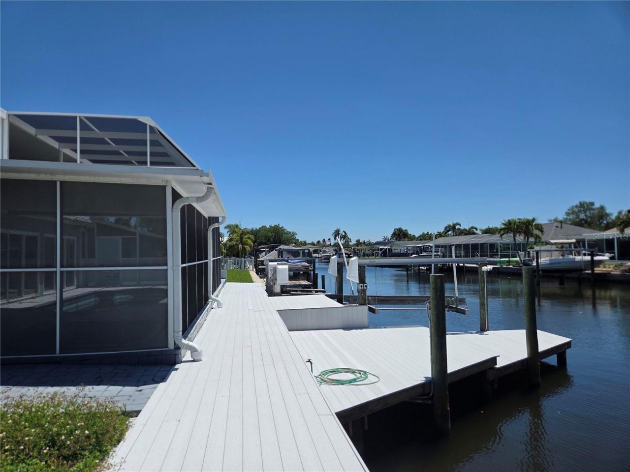1416 49th Avenue Ne, Saint Petersburg, FL 33703 Photo