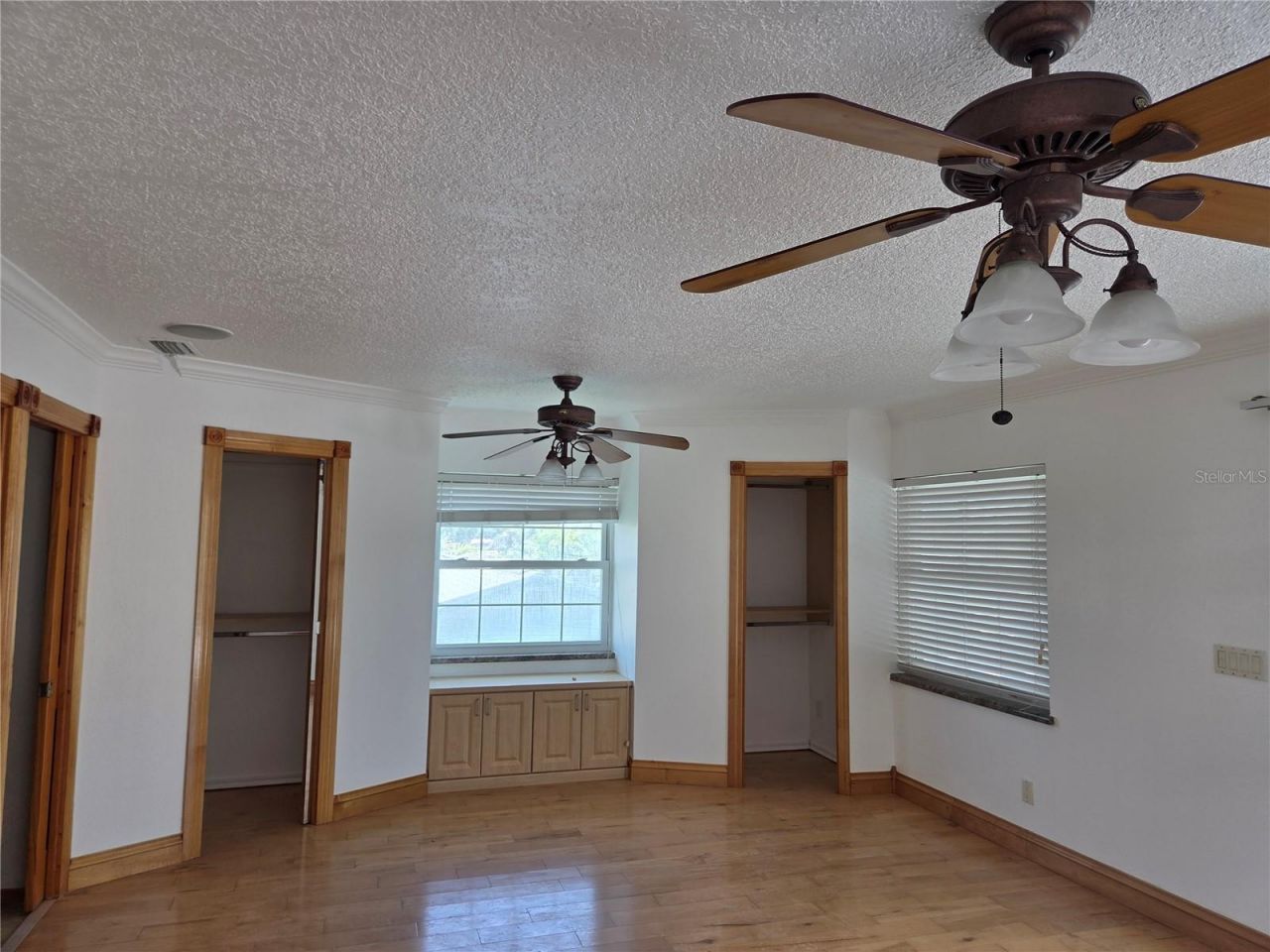 1416 49th Avenue Ne, Saint Petersburg, FL 33703 Photo