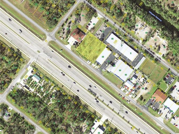 490 TAMIAMI TRAIL, PORT CHARLOTTE, FL 33953