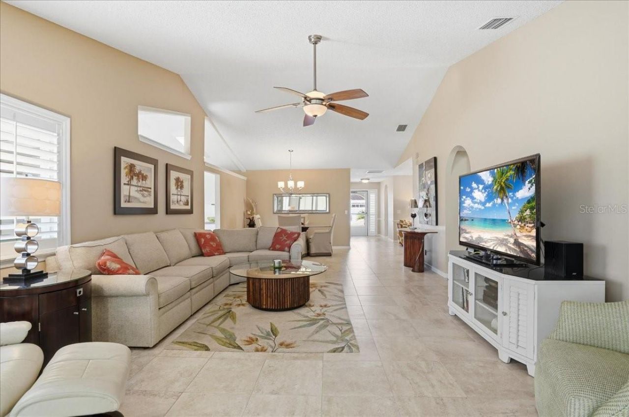 4904 61st Avenue Terrace W, Bradenton, FL 34210 Photo