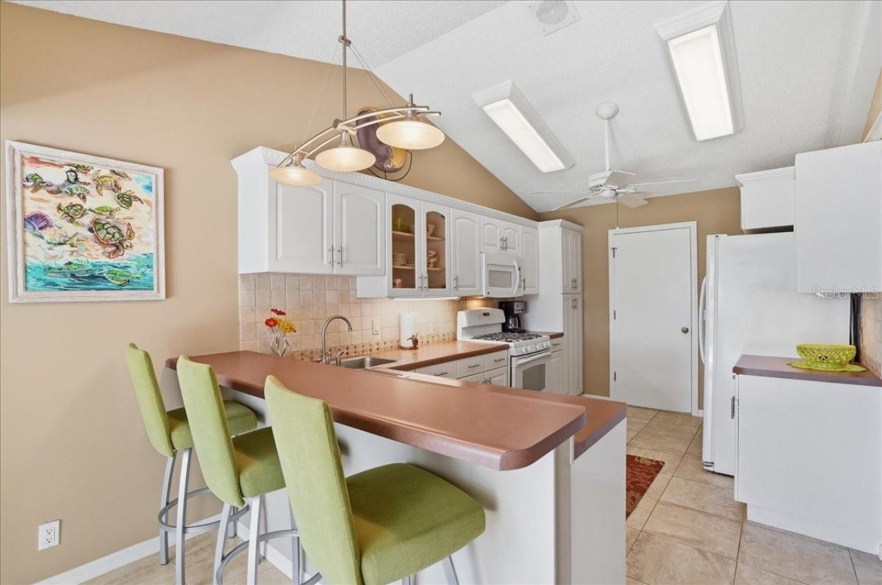 4904 61st Avenue Terrace W, Bradenton, FL 34210 Photo