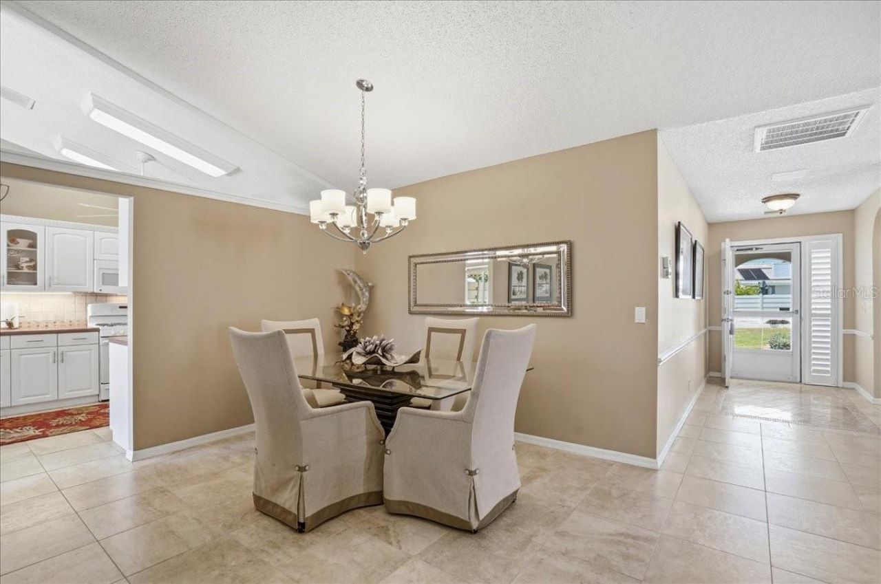 4904 61st Avenue Terrace W, Bradenton, FL 34210 Photo