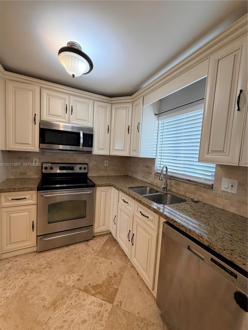 3300 Atlanta, Unit 15C, Hollywood, FL 33021 Photo