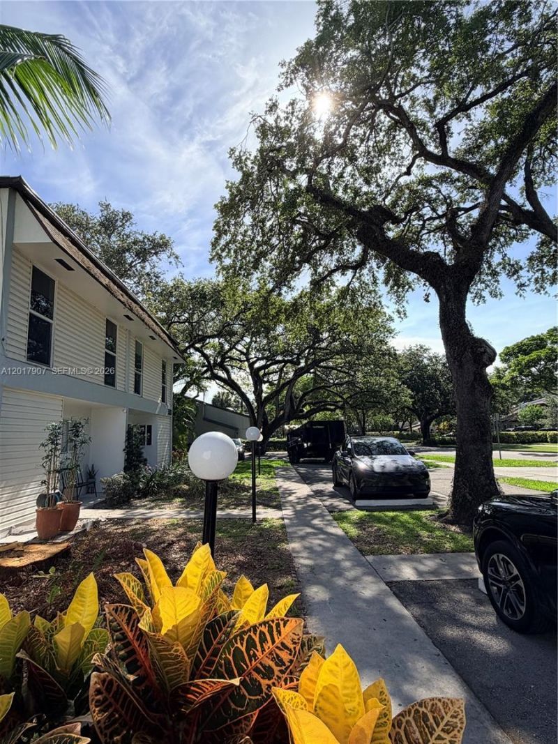 3300 Atlanta, Unit 15C, Hollywood, FL 33021 Photo