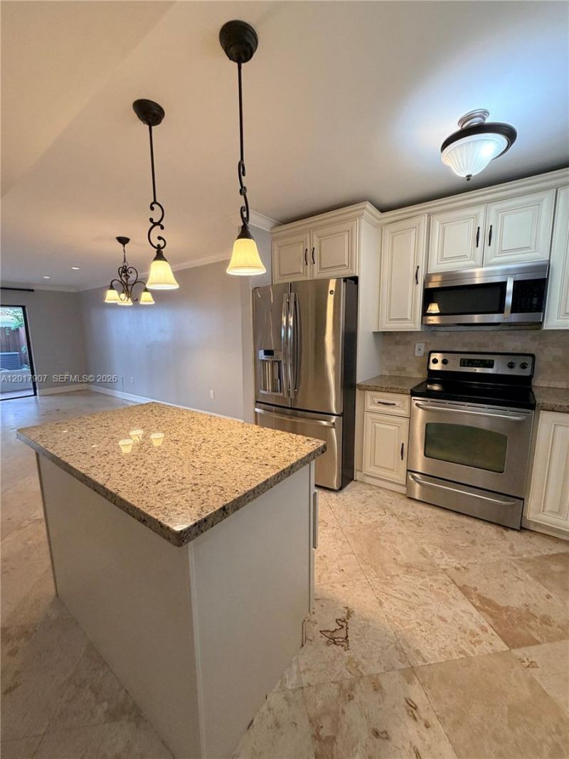3300 Atlanta, Unit 15C, Hollywood, FL 33021 Photo
