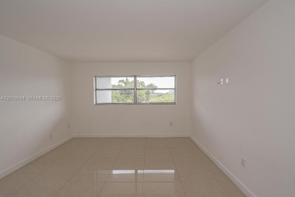 9375 Fontainebleau Blvd , Unit L315, Miami, FL 33172 Photo
