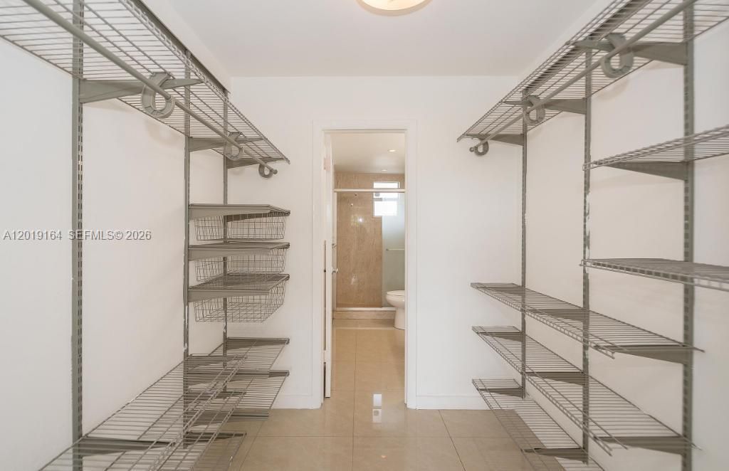9375 Fontainebleau Blvd , Unit L315, Miami, FL 33172 Photo