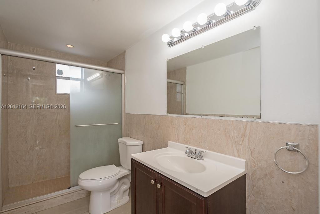 9375 Fontainebleau Blvd , Unit L315, Miami, FL 33172 Photo
