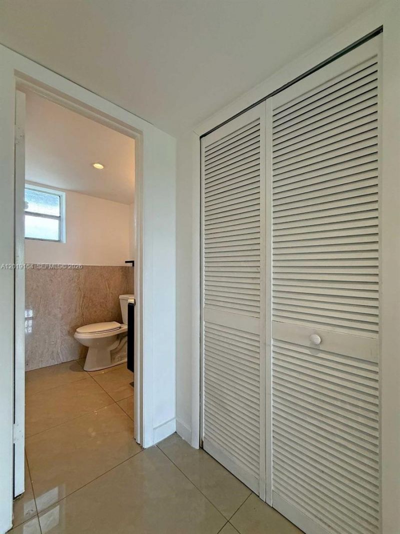 9375 Fontainebleau Blvd , Unit L315, Miami, FL 33172 Photo