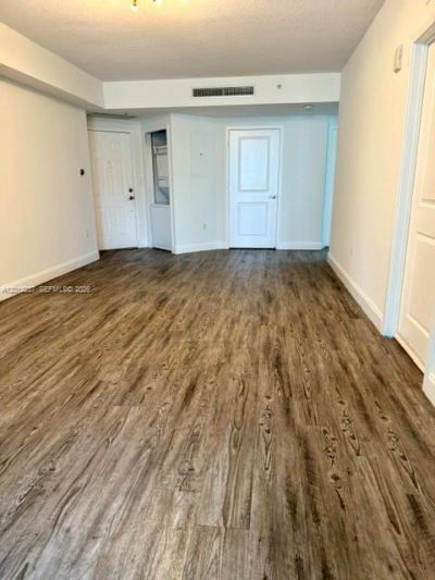 170 SE 14th St , Unit 1205, Miami, FL 33131 Photo