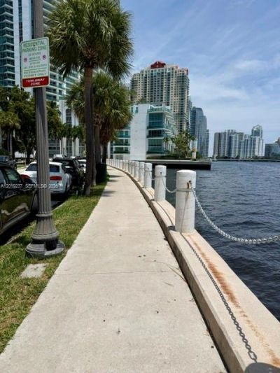 170 SE 14th St , Unit 1205, Miami, FL 33131 Photo