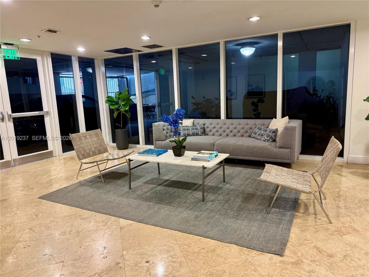 170 SE 14th St , Unit 1205, Miami, FL 33131 Photo