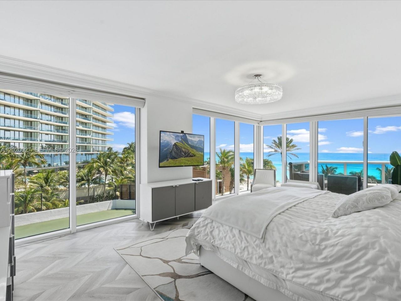 18911 Collins Ave , Unit 601, Sunny Isles Beach, FL 33160 Photo