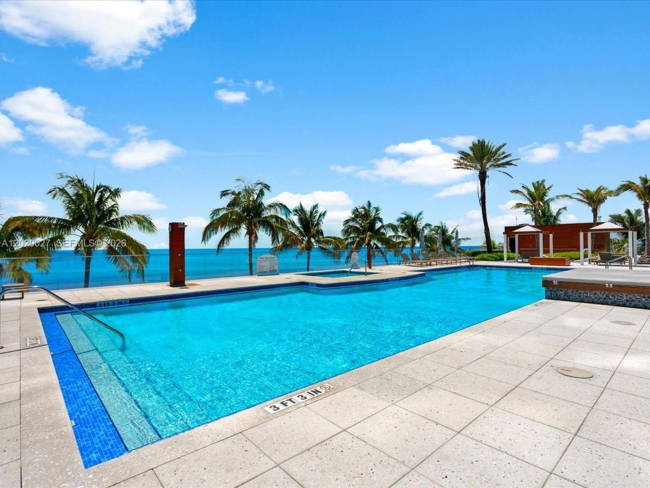 18911 Collins Ave , Unit 601, Sunny Isles Beach, FL 33160 Photo