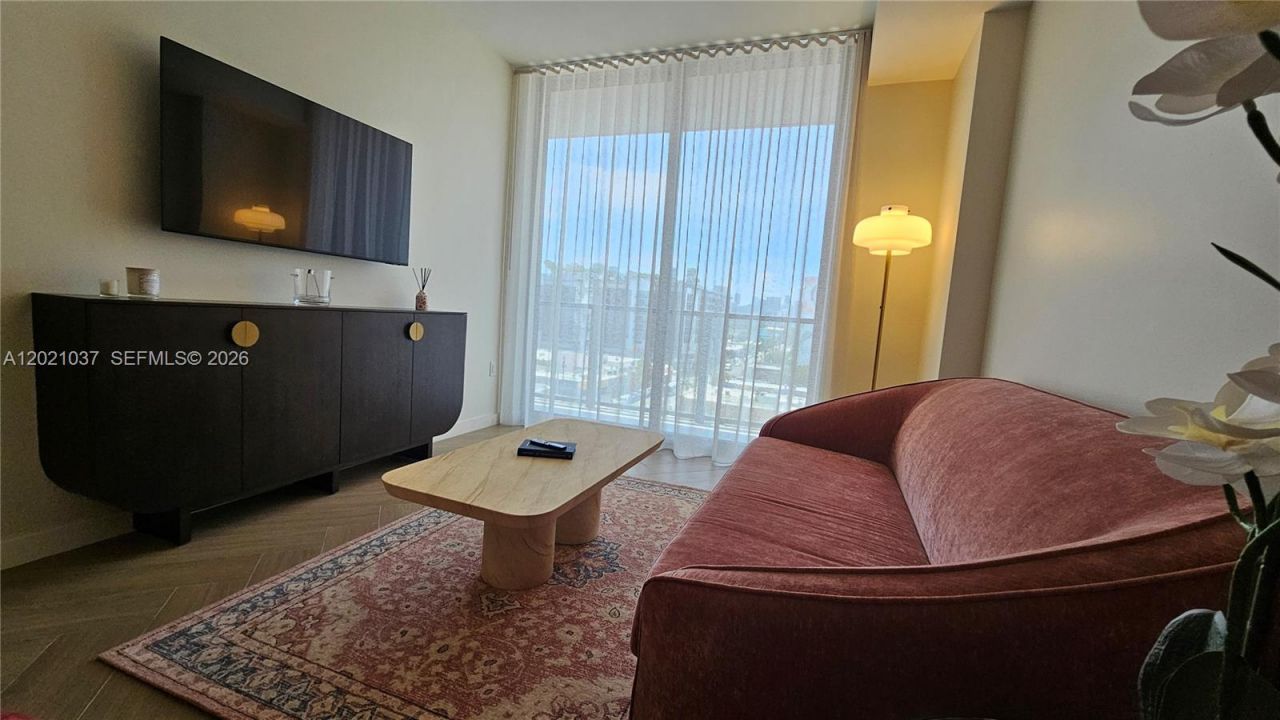 2700 NW 2nd Avenue , Unit 619, Miami, FL 33127 Photo