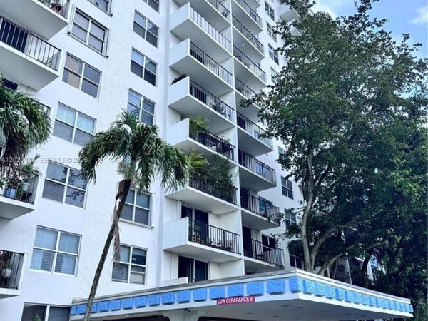 1800 N Andrews Ave , Unit 2E, Fort Lauderdale, FL 33311