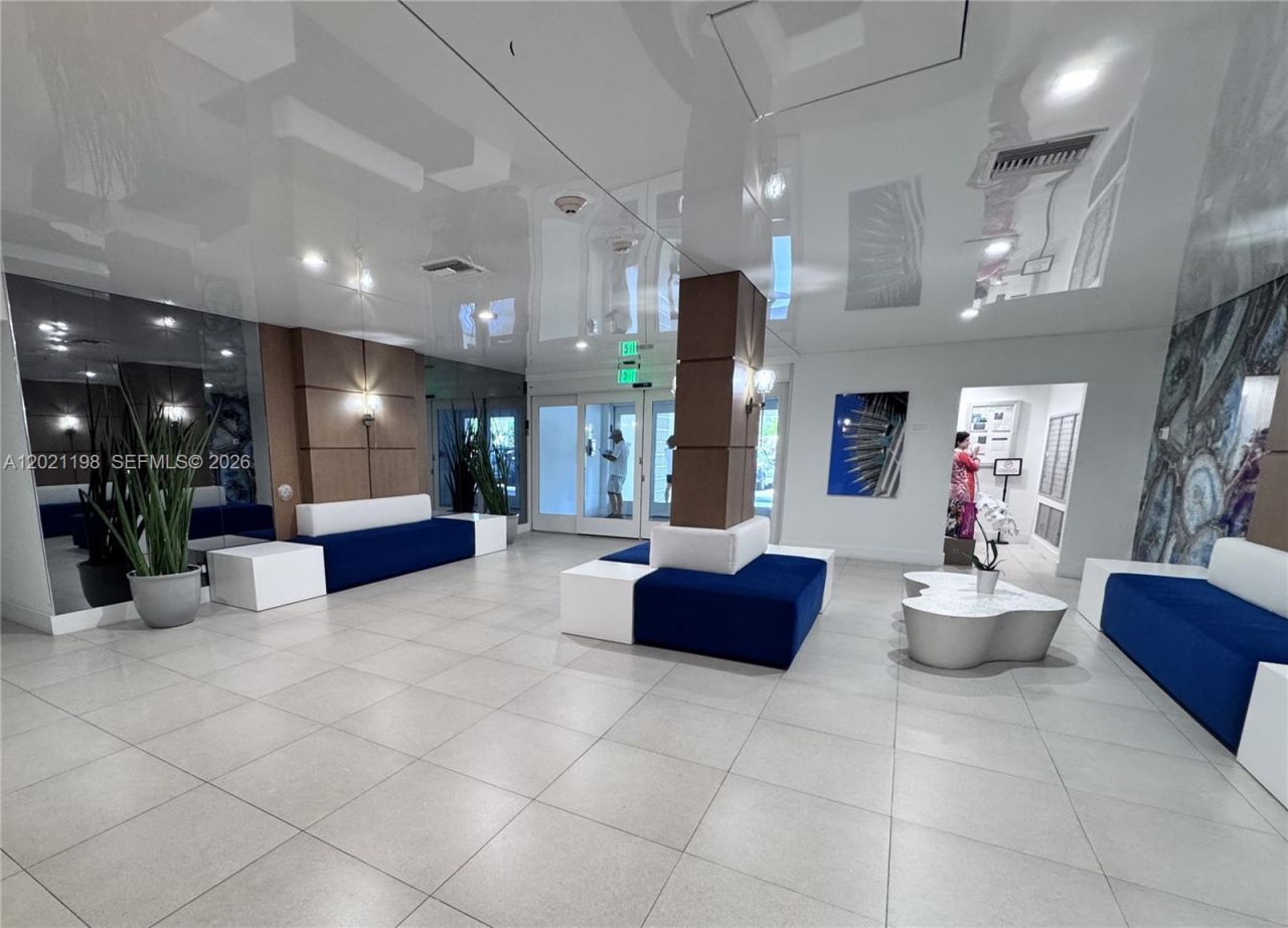 1800 N Andrews Ave, Unit 2E, Fort Lauderdale, FL 33311 Photo