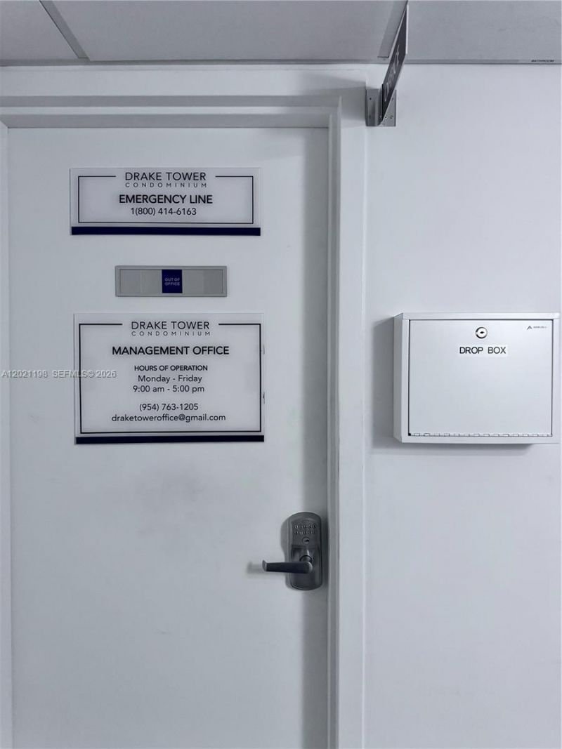 1800 N Andrews Ave, Unit 2E, Fort Lauderdale, FL 33311 Photo