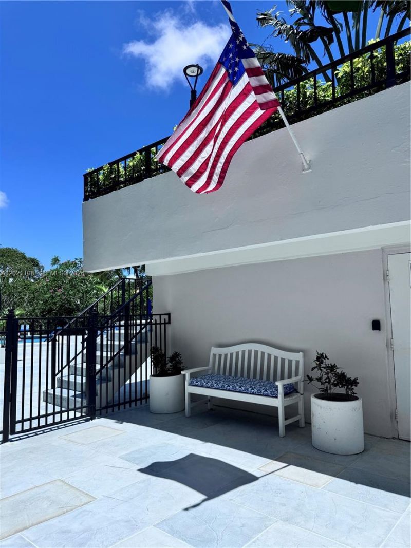 1800 N Andrews Ave, Unit 2E, Fort Lauderdale, FL 33311 Photo