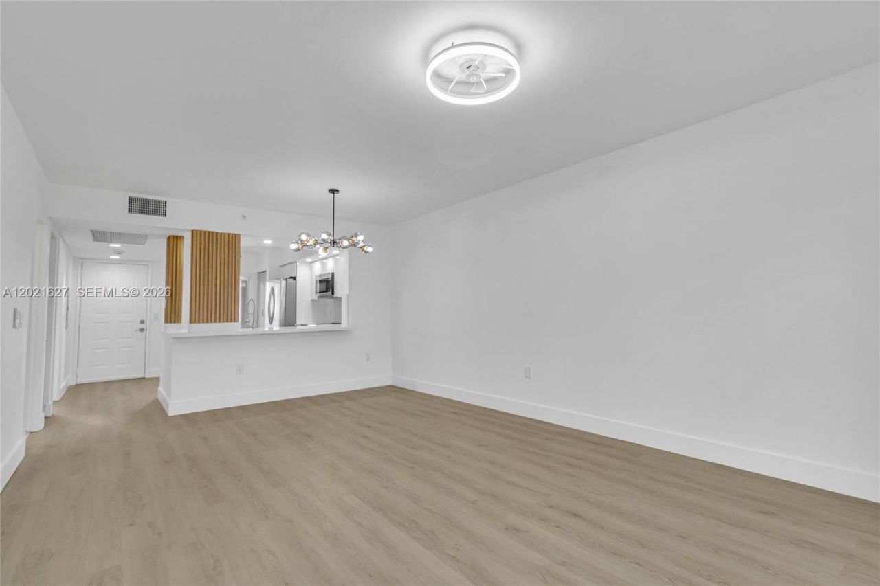 1650 SW 124th Ter , Unit 211D, Pembroke Pines, FL 33027 Photo