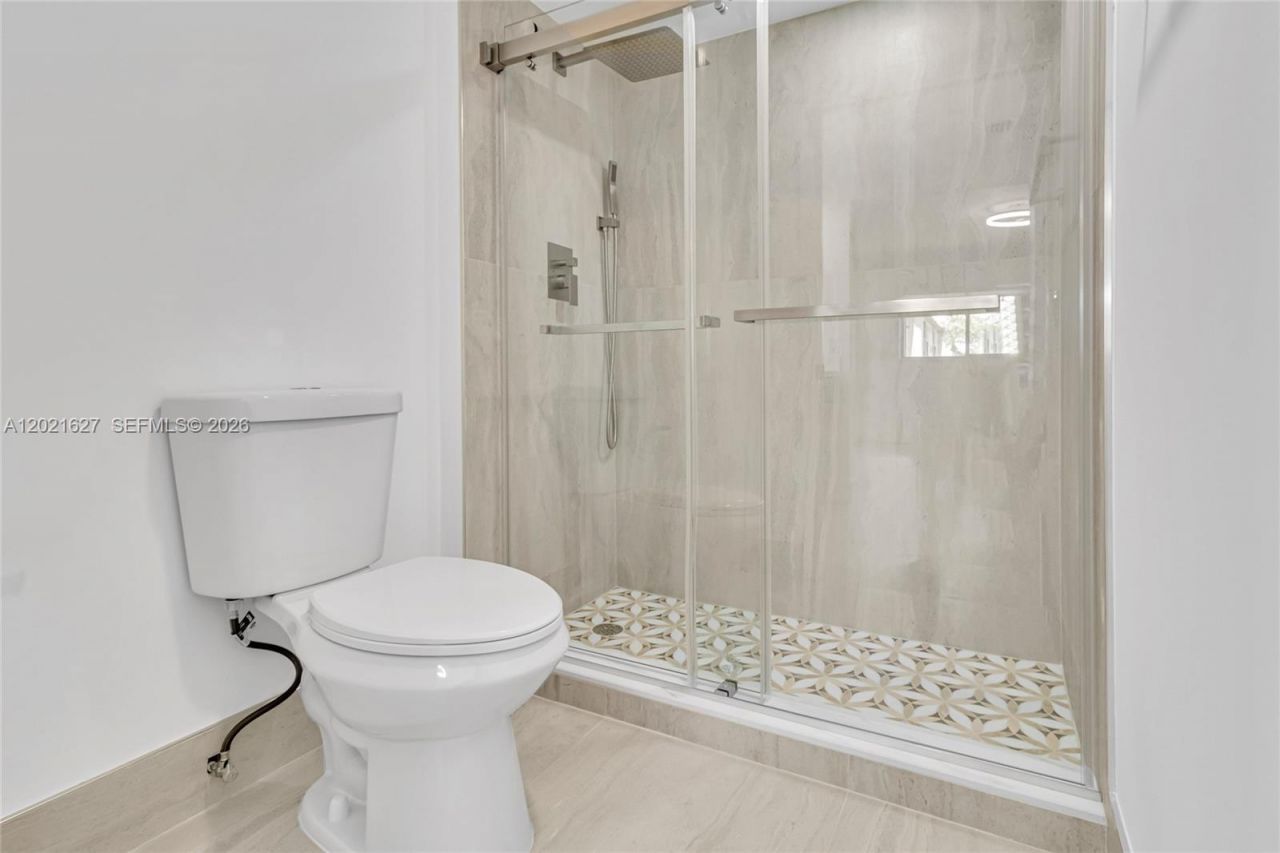1650 SW 124th Ter , Unit 211D, Pembroke Pines, FL 33027 Photo
