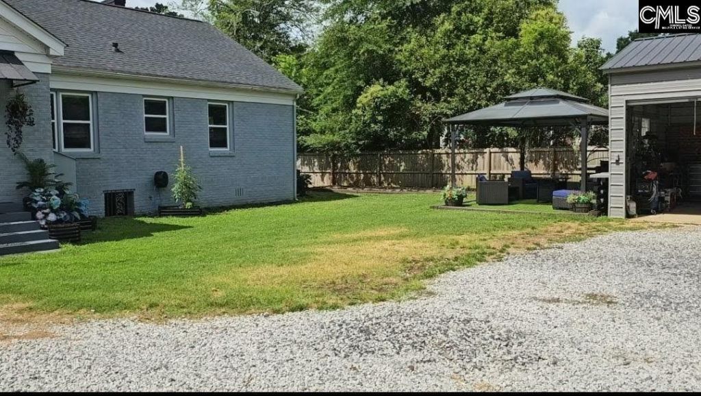 402 W Church Street Photo 31