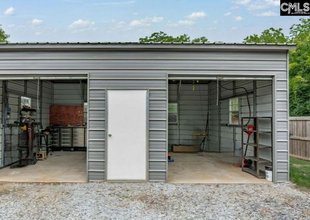 402 W Church Street Photo 52