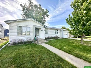 612 Lambrecht Street , Beemer, NE 68716