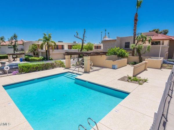 7770 N 20TH Avenue, Phoenix, AZ 85021