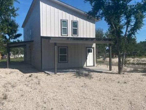 183 Mimosa RD, Dale, TX 78616