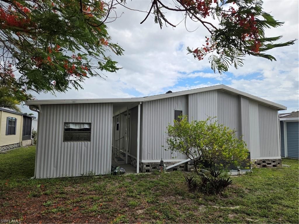 465 Dawn Dr, North Fort Myers, FL 33903 Photo
