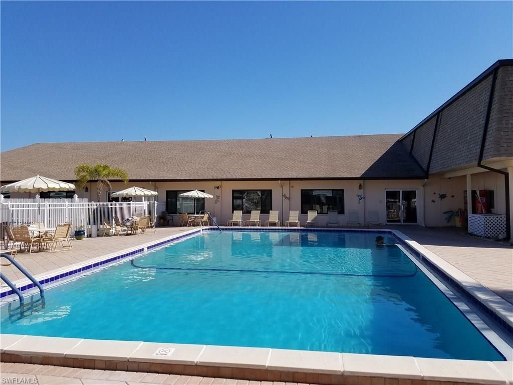 465 Dawn Dr, North Fort Myers, FL 33903 Photo