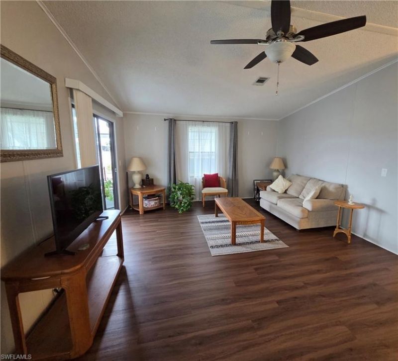 465 Dawn Dr, North Fort Myers, FL 33903 Photo