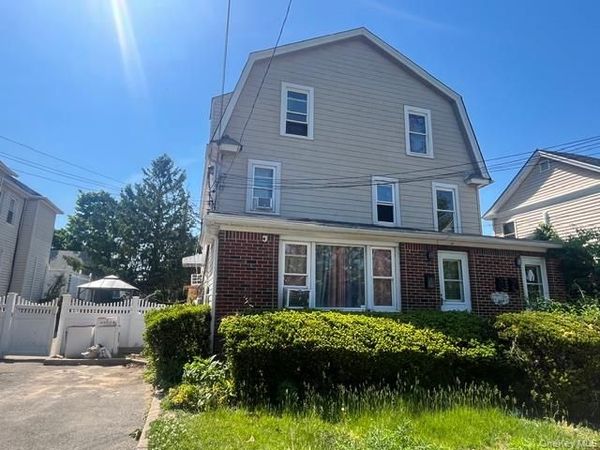45 James Street, Inwood, NY 11096