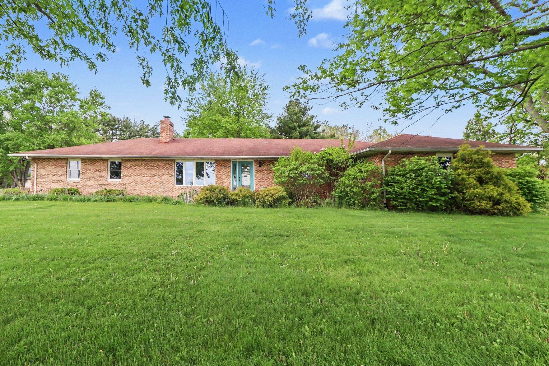 1767 N Cook Lane, Monticello, IN 47960 Main Photo
