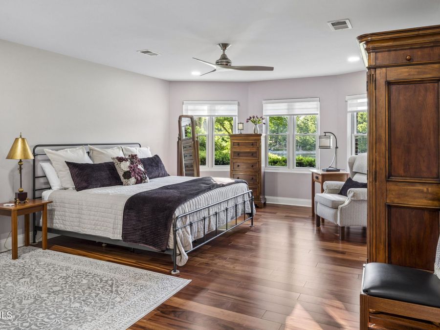 Property Image 105