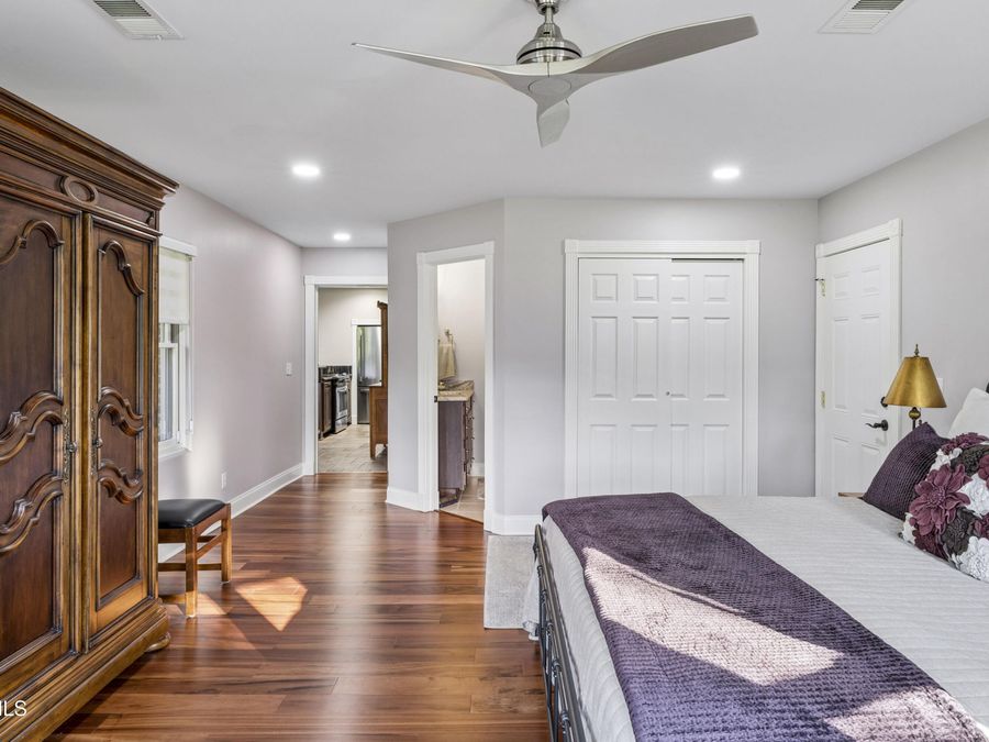 Property Image 107